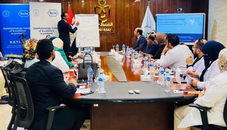 إسلام عنان يشارك في ورشة متخصصة لتأسيس مركز تميز في طب الرمد ببورسعيد